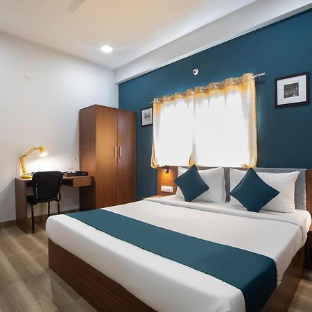 Hotel Ballfin Indore Zewnętrze zdjęcie