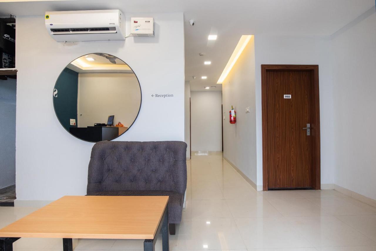 Hotel Ballfin Indore Zewnętrze zdjęcie