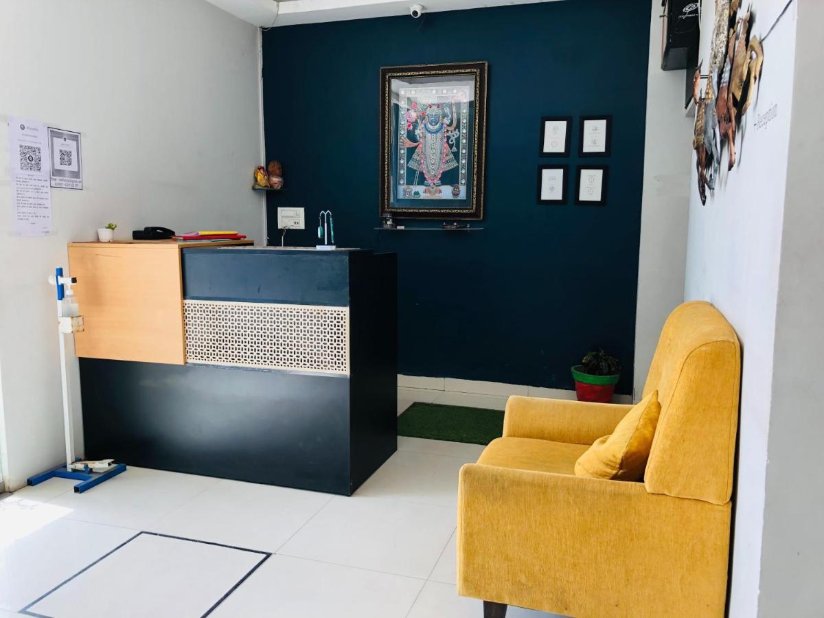 Hotel Ballfin Indore Zewnętrze zdjęcie