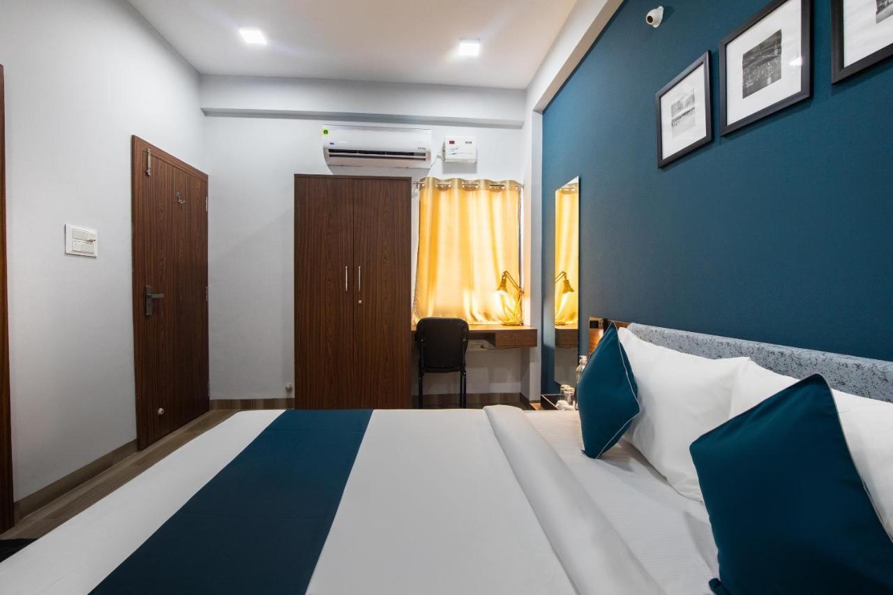 Hotel Ballfin Indore Zewnętrze zdjęcie