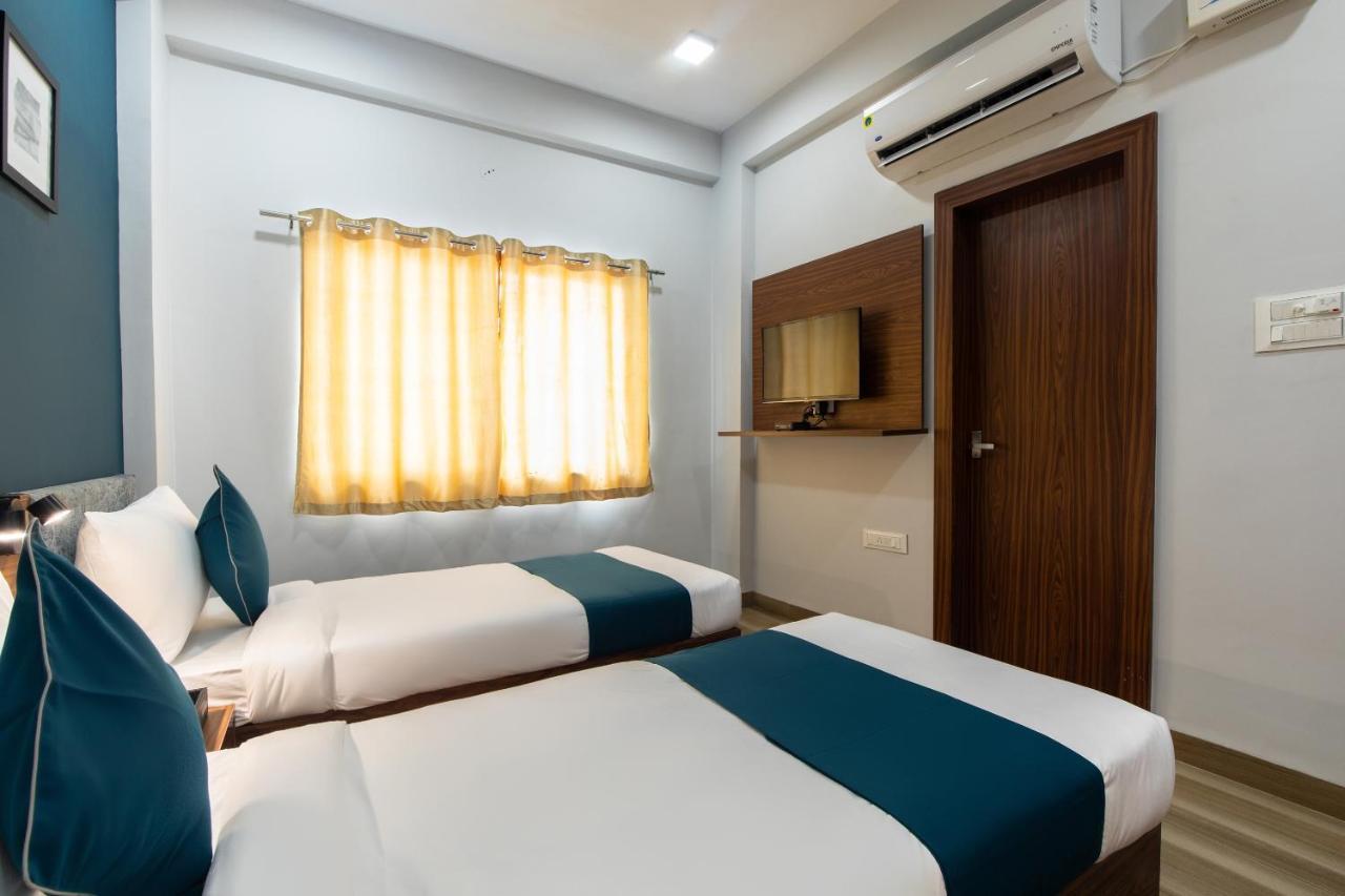 Hotel Ballfin Indore Zewnętrze zdjęcie