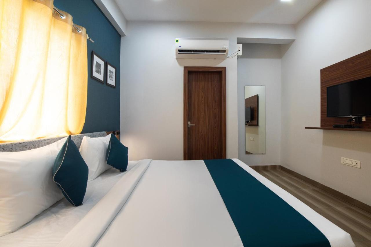 Hotel Ballfin Indore Zewnętrze zdjęcie